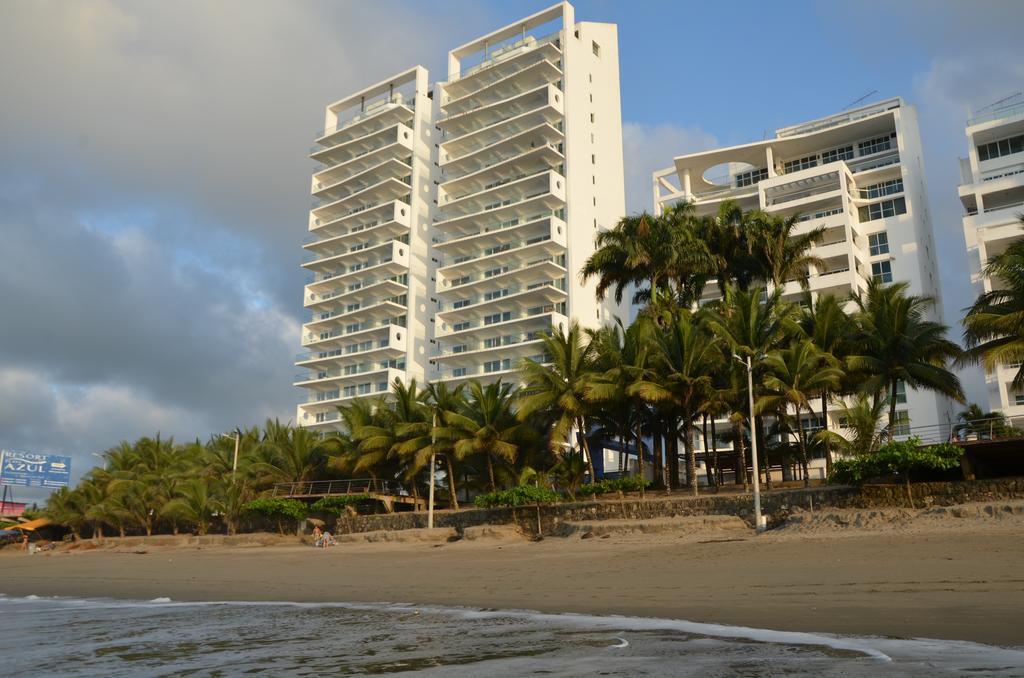 Resort Playa Azul Departamentos Frente Al Mar Tonsupa Exterior foto